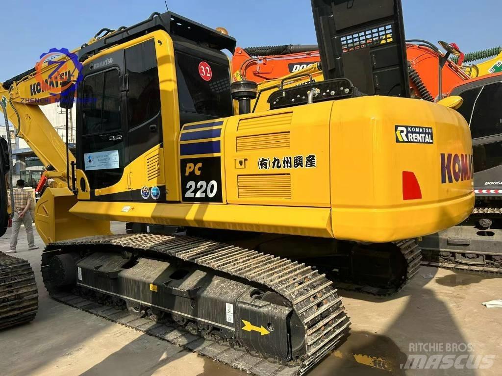 Komatsu PC 220-8/ Excavadoras de cadenas