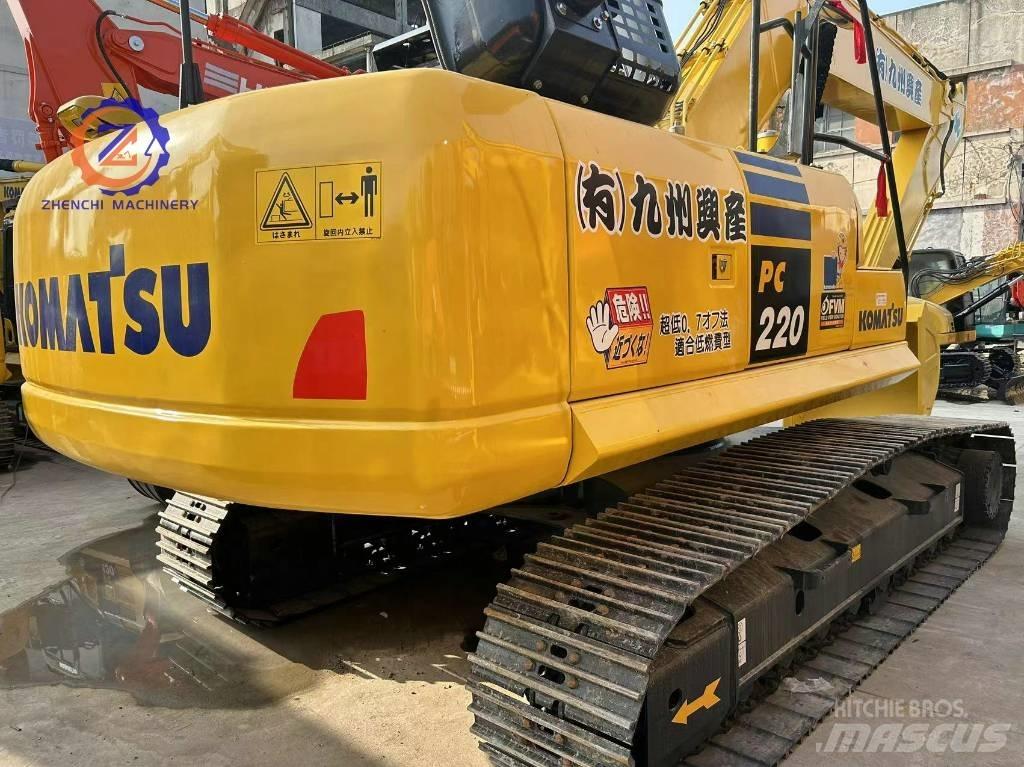 Komatsu PC 220-8/ Excavadoras de cadenas