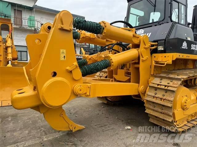 Shantui SD 32 Buldozer sobre oruga