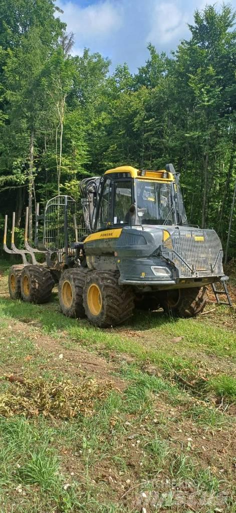 Ponsse Wisent 8W Autocargadoras