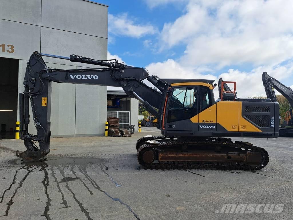 Volvo EC 250 ENL Excavadoras de cadenas