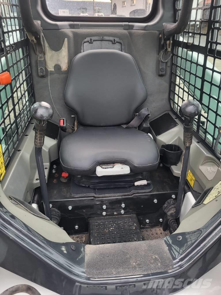 Bobcat S 450 Minicargadoras