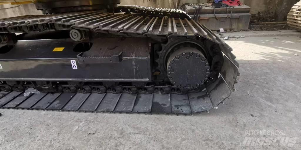 Komatsu PC 210 Excavadoras de cadenas