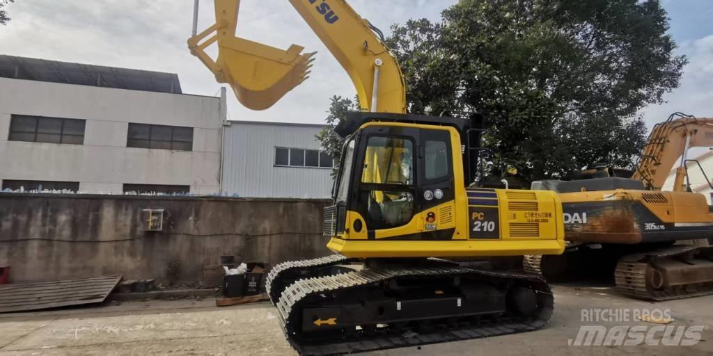 Komatsu PC 210 Excavadoras de cadenas