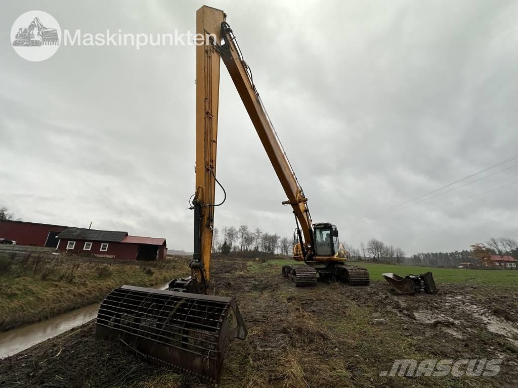 JCB JS 220 LC Excavadoras de cadenas