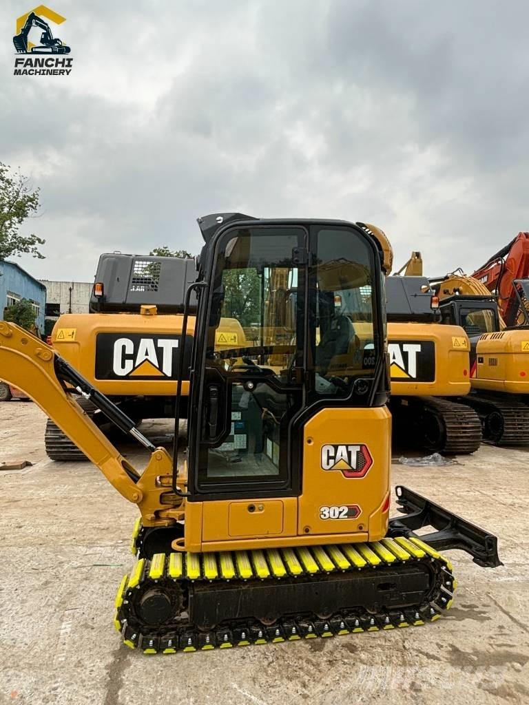 CAT 302 Mini excavadoras < 7t