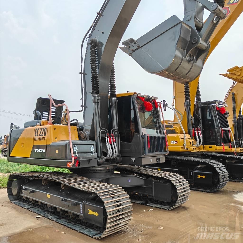 Volvo 220D Excavadoras de cadenas