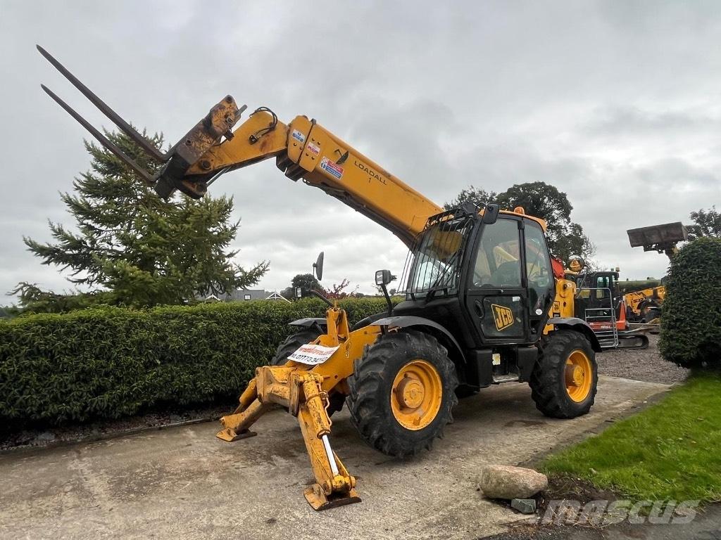 JCB 535-140 Carretillas telescópicas