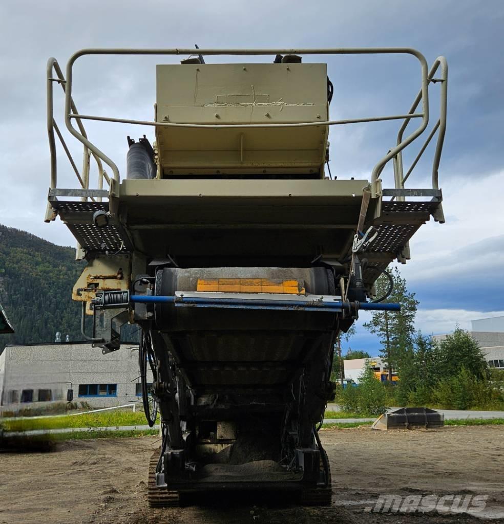Metso LT 220 D Trituradoras móviles
