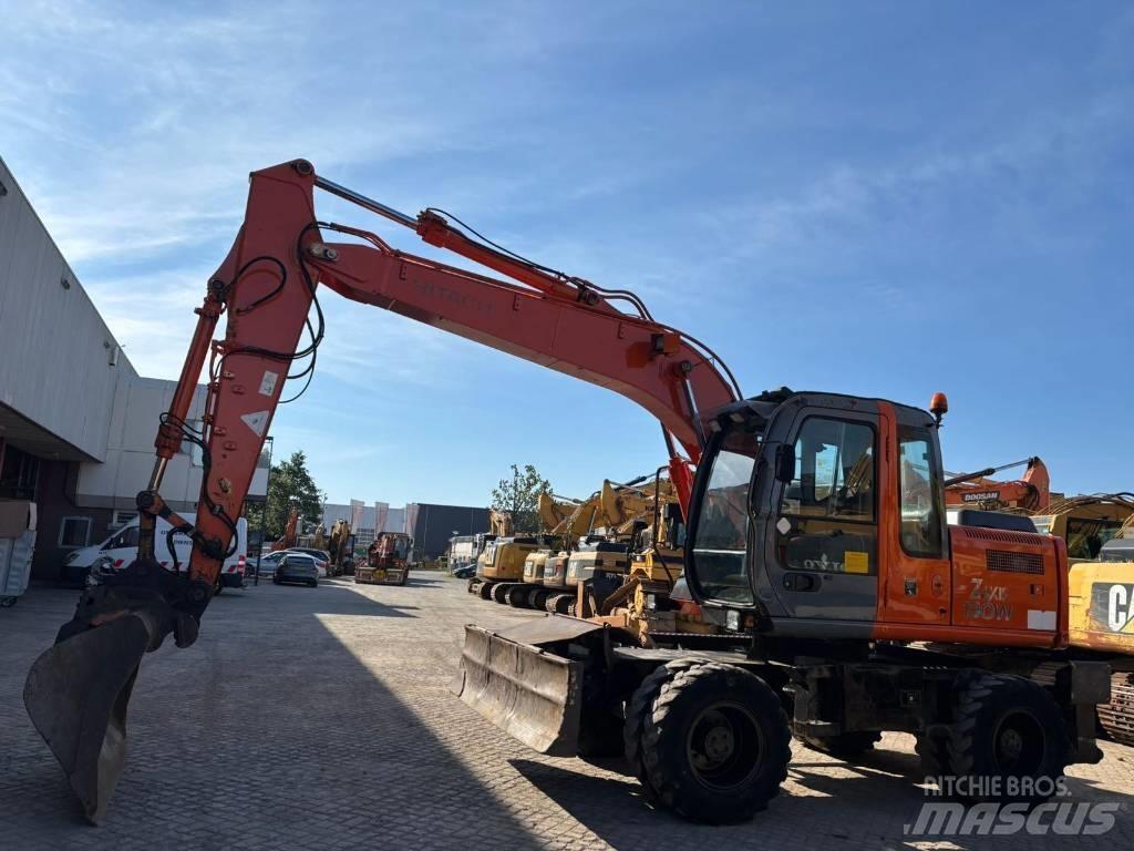 Hitachi ZX 130 W Excavadoras de ruedas