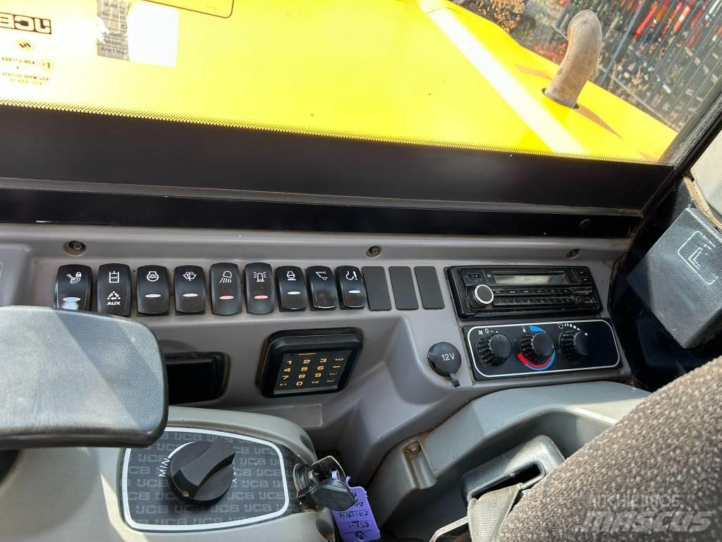 JCB 85 Z-1 Excavadoras 7t - 12t