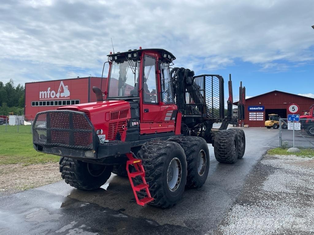 Komatsu 895 Autocargadoras
