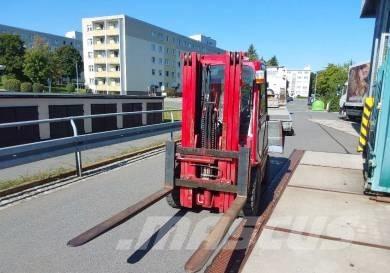 Manitou MI 30 D Carretillas diesel