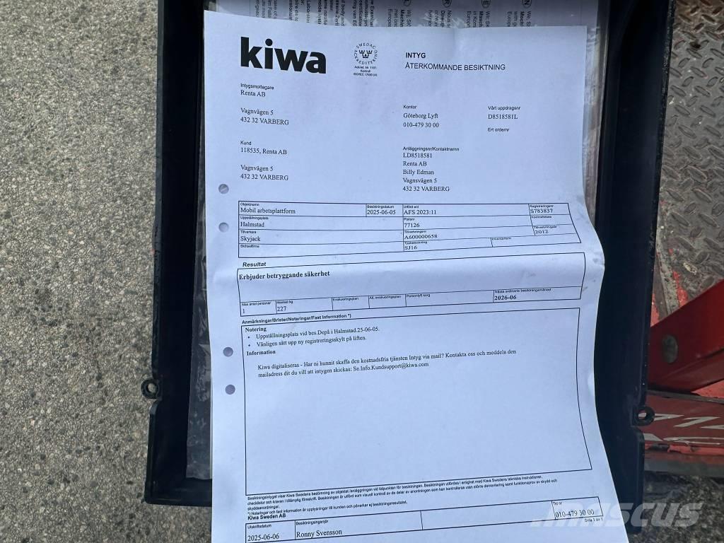 SkyJack SJ 16 Ascensores de personal y montacargas de acceso