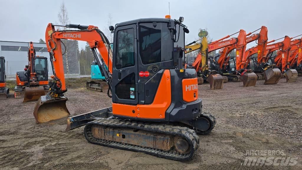 Hitachi ZX55-5A CLR Mini excavadoras < 7t