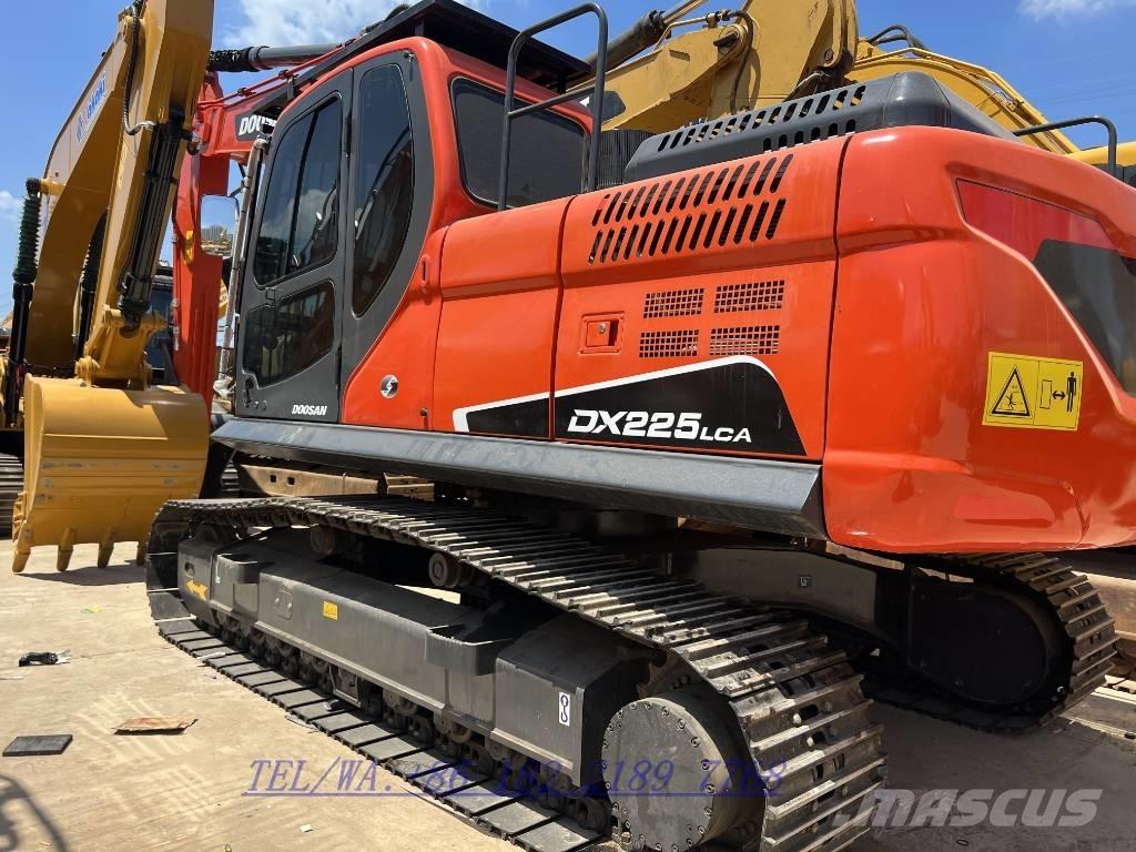 Doosan DX225 Excavadoras de cadenas