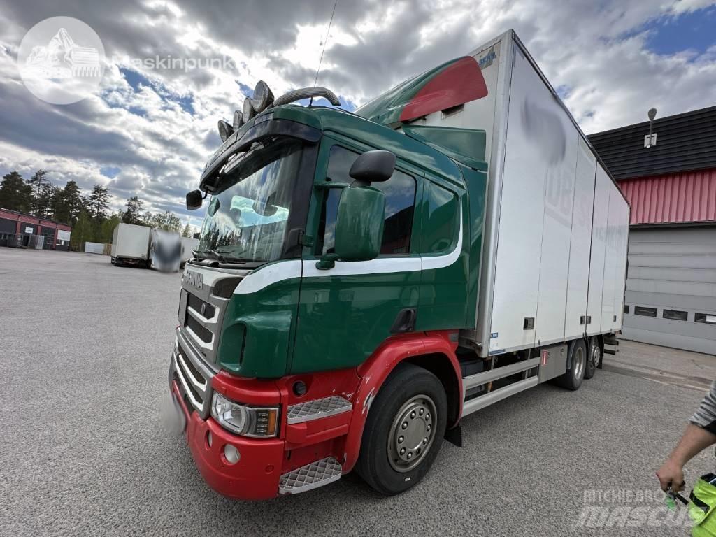 Scania P 450 LB Camiones caja cerrada