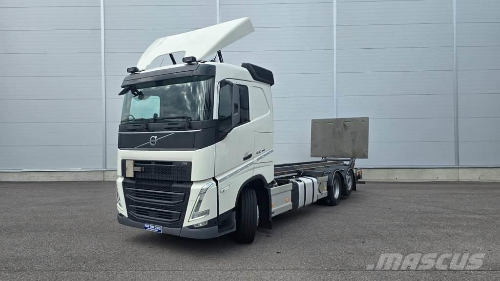 Volvo FH Camiones con gancho