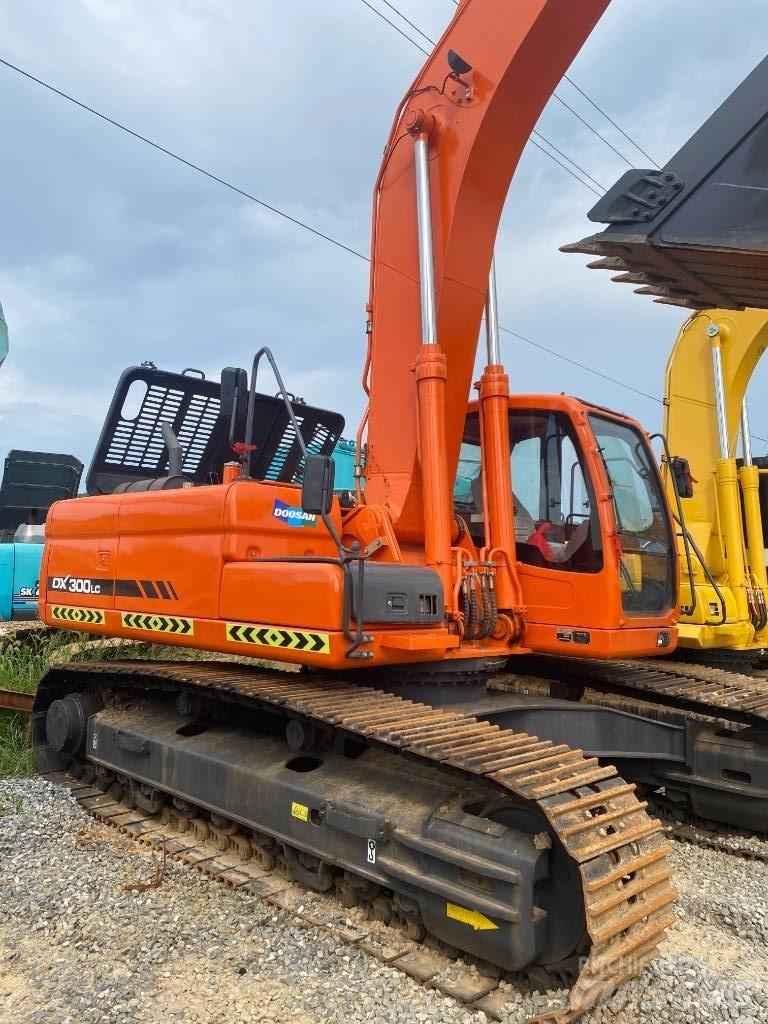 Doosan DX 300 LC Excavadoras de cadenas