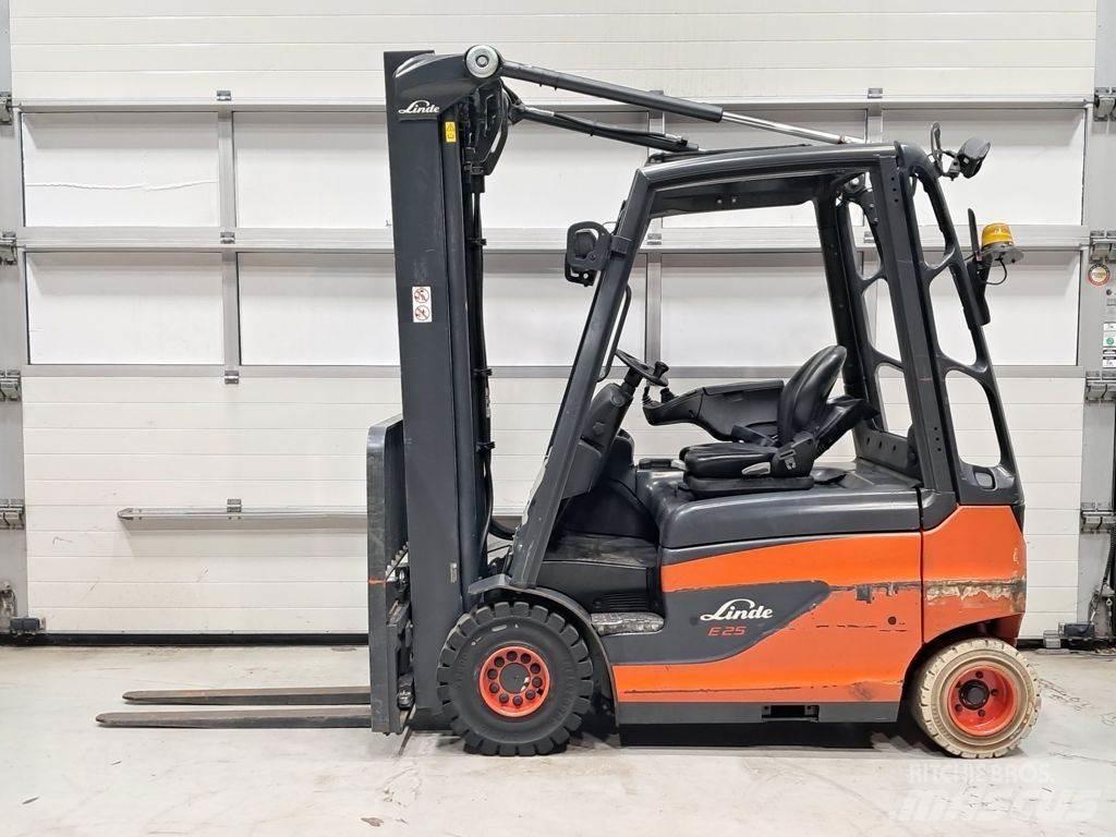 Linde E25-01 Carretillas de horquilla eléctrica