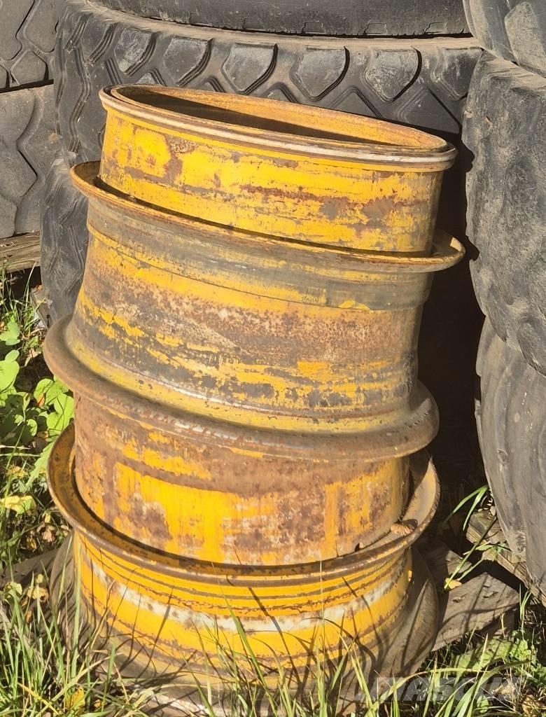 JCB 436 Neumáticos, ruedas y llantas