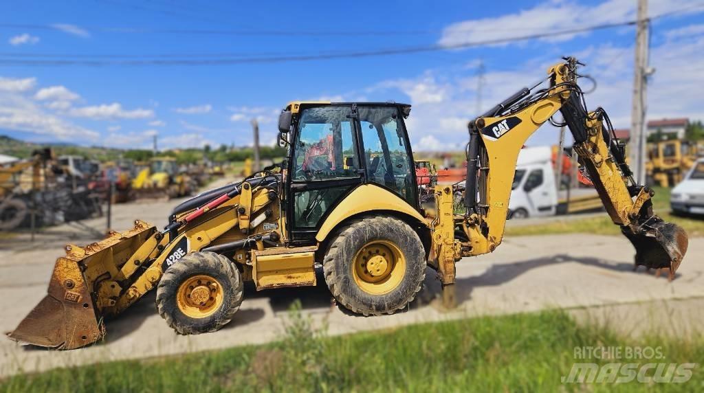 CAT 428 E Retrocargadoras