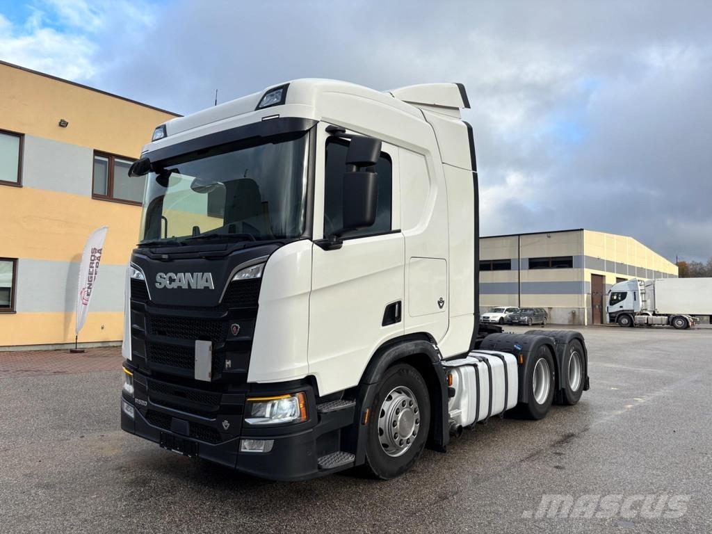 Scania R520 6X4 V8 Cabezas tractoras