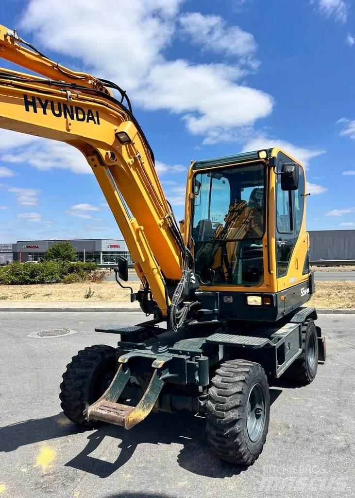 Hyundai R55W-9A Excavadoras de ruedas