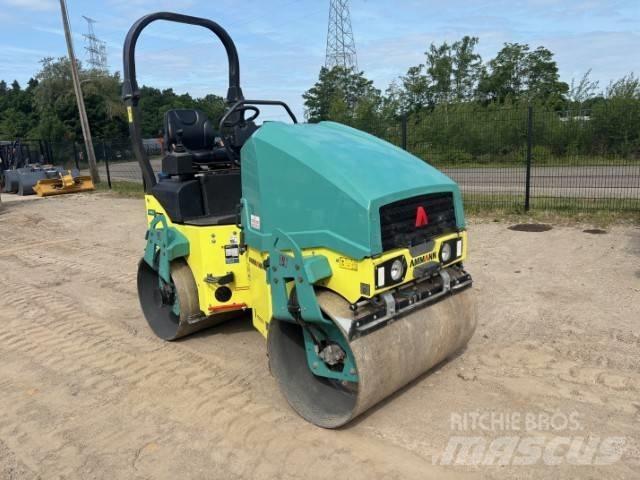 Ammann ARX 26 Rodillos de doble tambor
