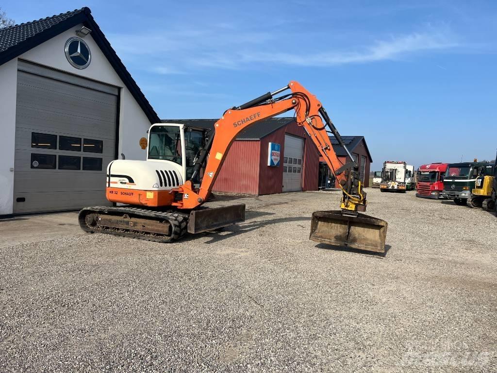 Schaeff HR 32 Excavadoras 7t - 12t