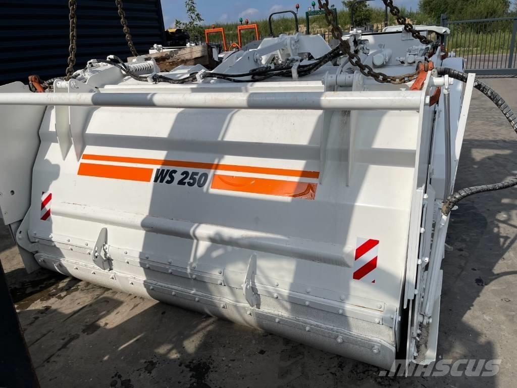Wirtgen WS 250 Equipos para la estabilización de suelos y reciclaje de asfalto