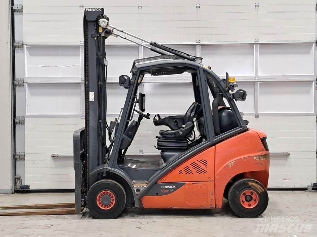 Linde H25T-02 Carretillas LPG
