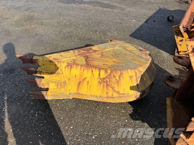 ADCO 100 Plataformas y cucharones