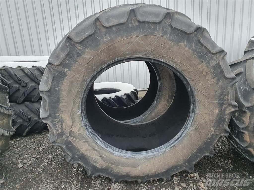 Mitas 710/70R38 x2 Neumáticos, ruedas y llantas