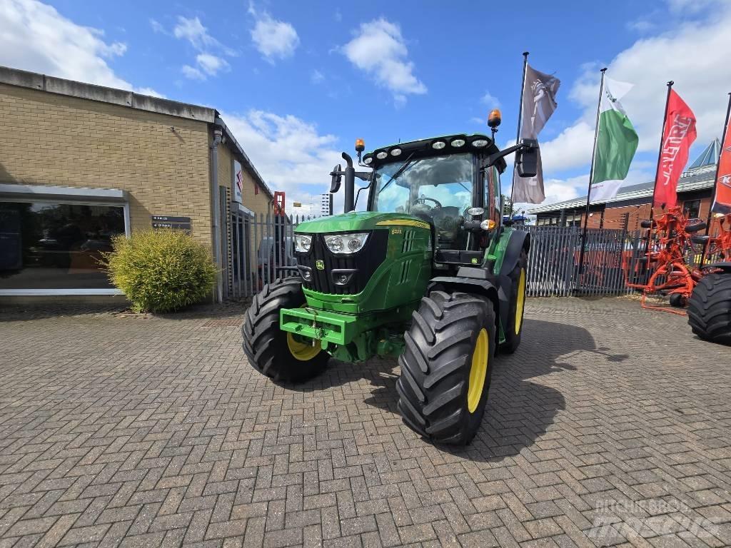 John Deere 6120 R Tractores