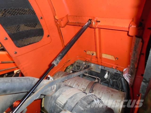 Kubota L 6060 HST Tractores