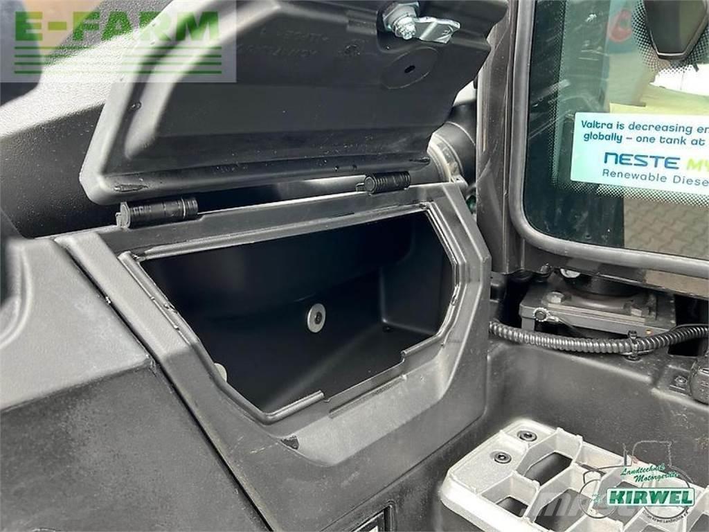 Valtra q 285 Tractores