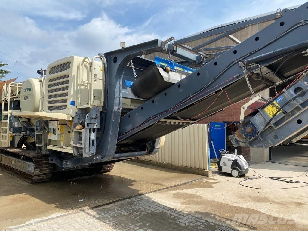 Metso LT 106 Trituradoras móviles