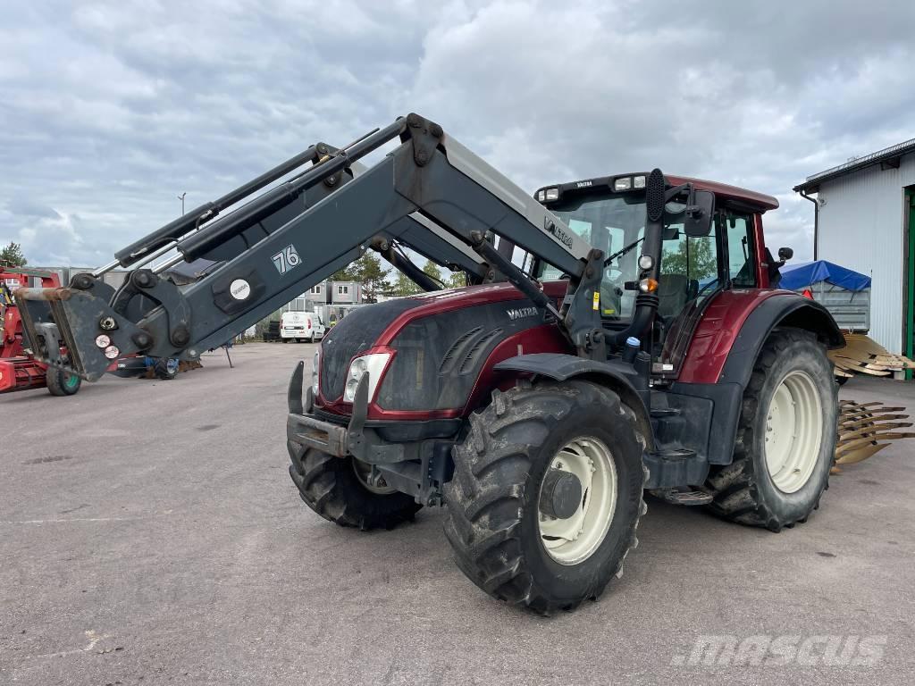 Valtra T 203 Tractores