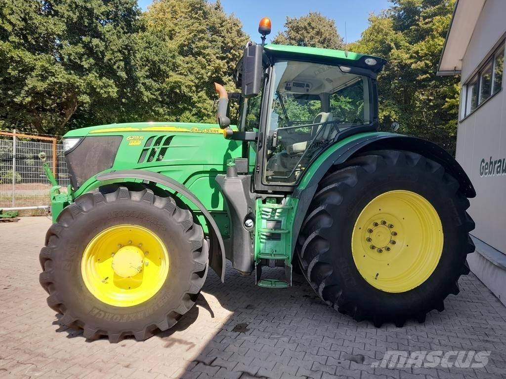 John Deere 6215R Tractores