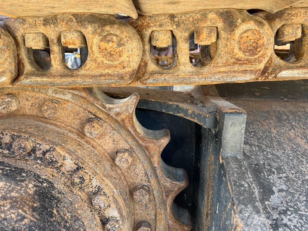 Hitachi ZX 210 LC-6 Excavadoras de cadenas