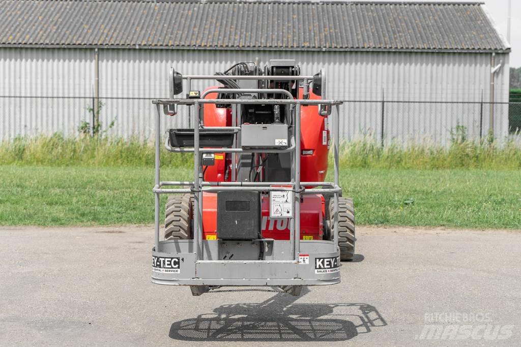 Manitou 170 AETJL Plataforma de trabajo articulada