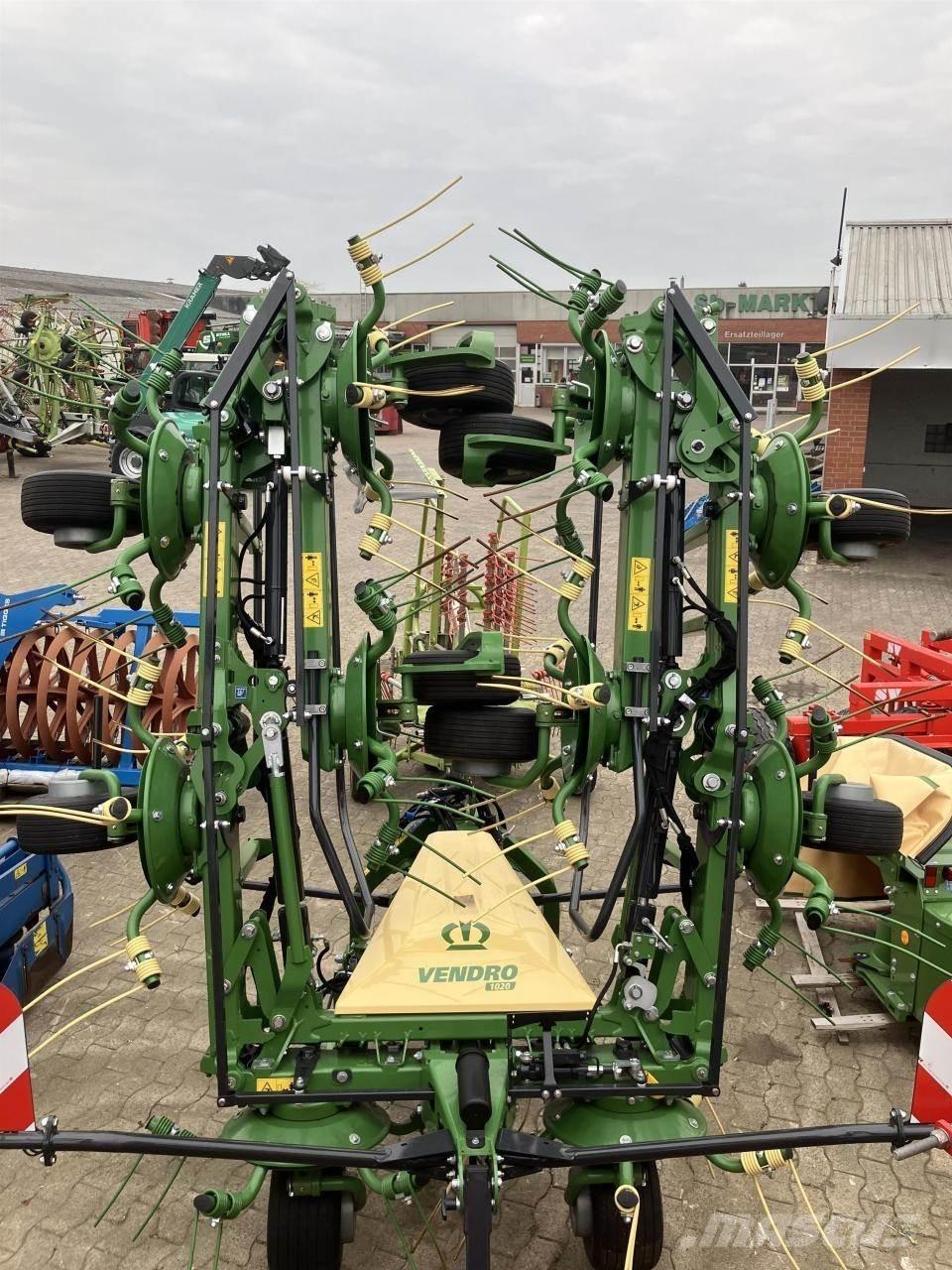 Krone Vendro 1020 Rastrillos y henificadores
