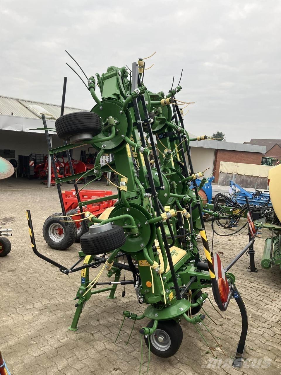 Krone Vendro 1020 Rastrillos y henificadores