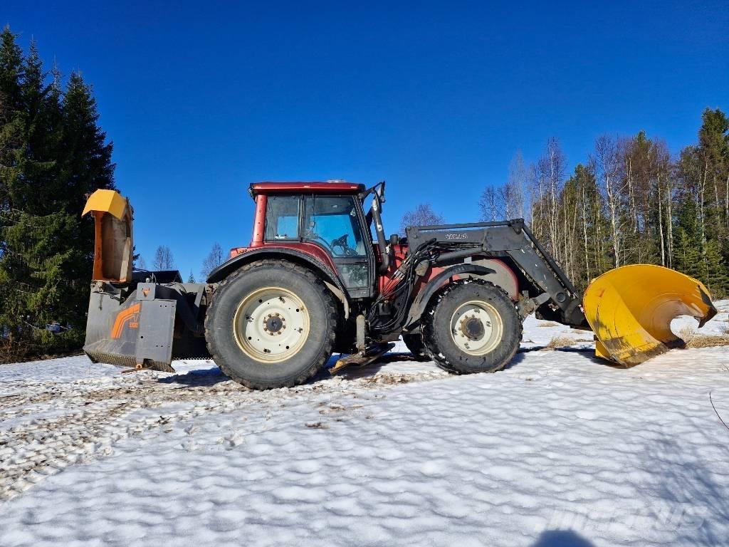 Valtra T 170 Tractores