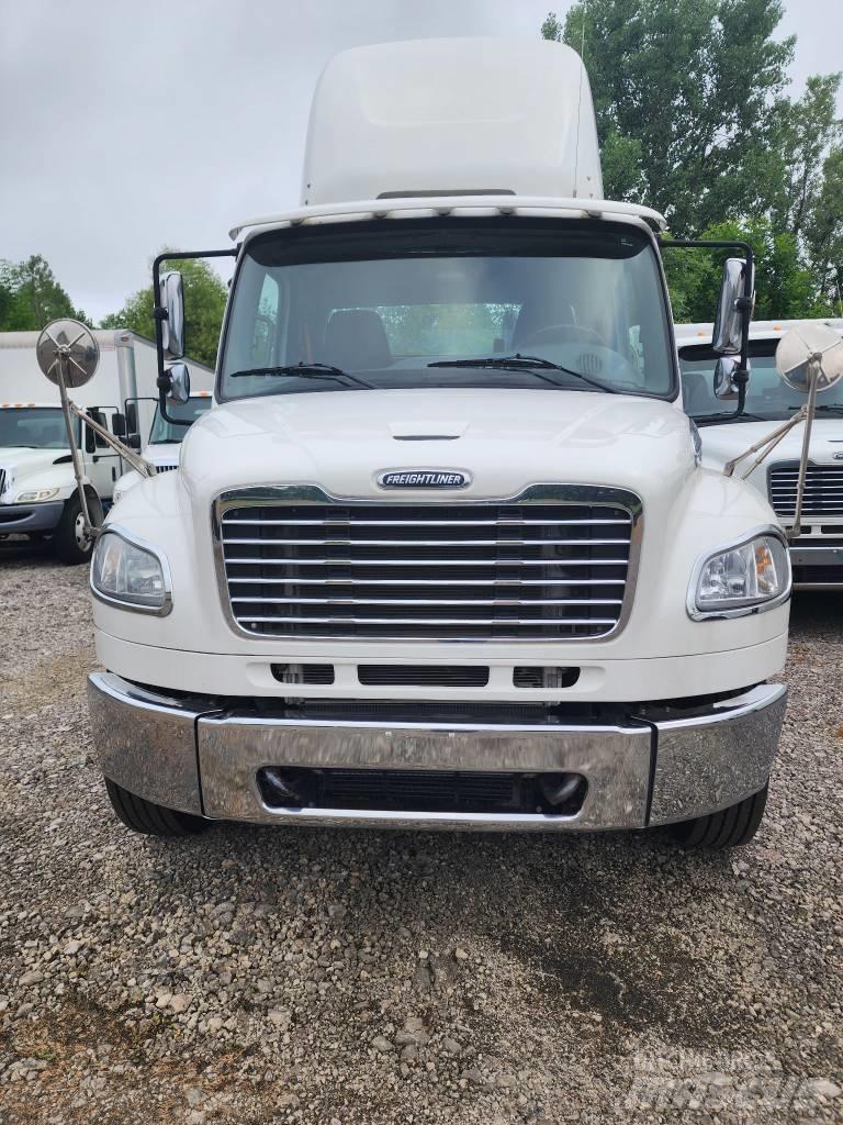Freightliner M2 Cabezas tractoras