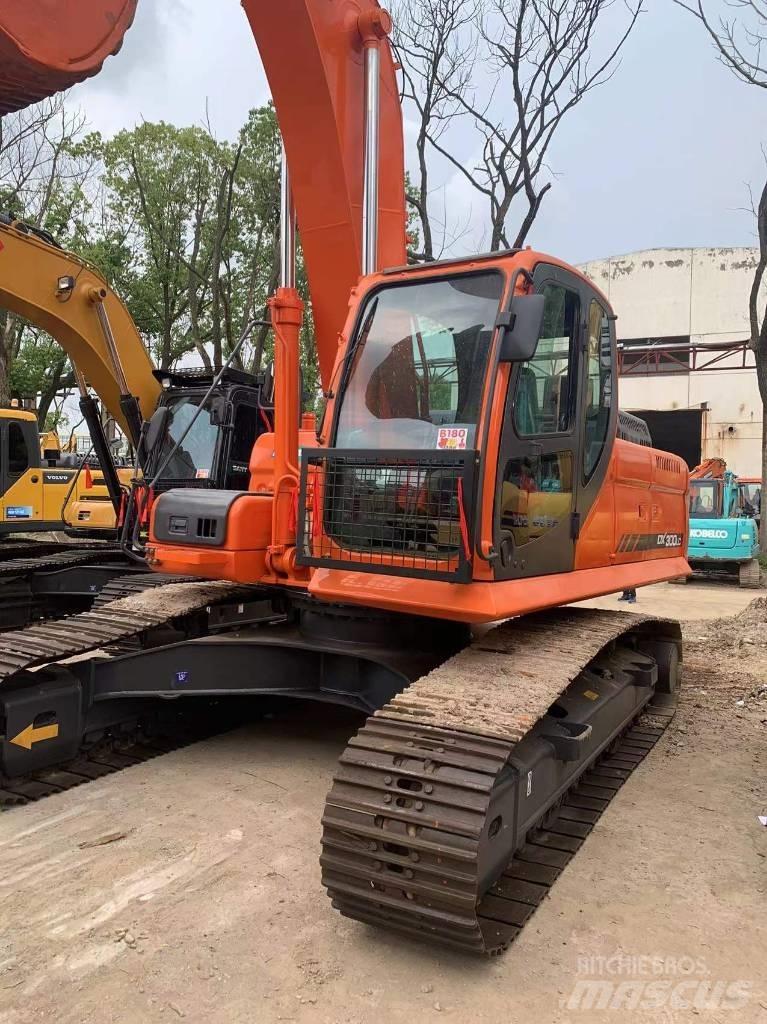 Doosan dx300 Excavadoras de cadenas