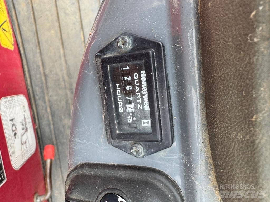 Yanmar SV08 (1D879) Mini excavadoras < 7t