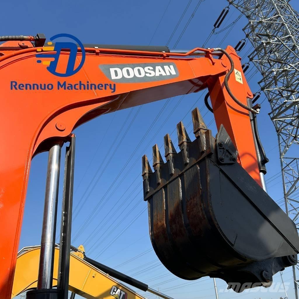 Doosan DX 60 Excavadoras de cadenas