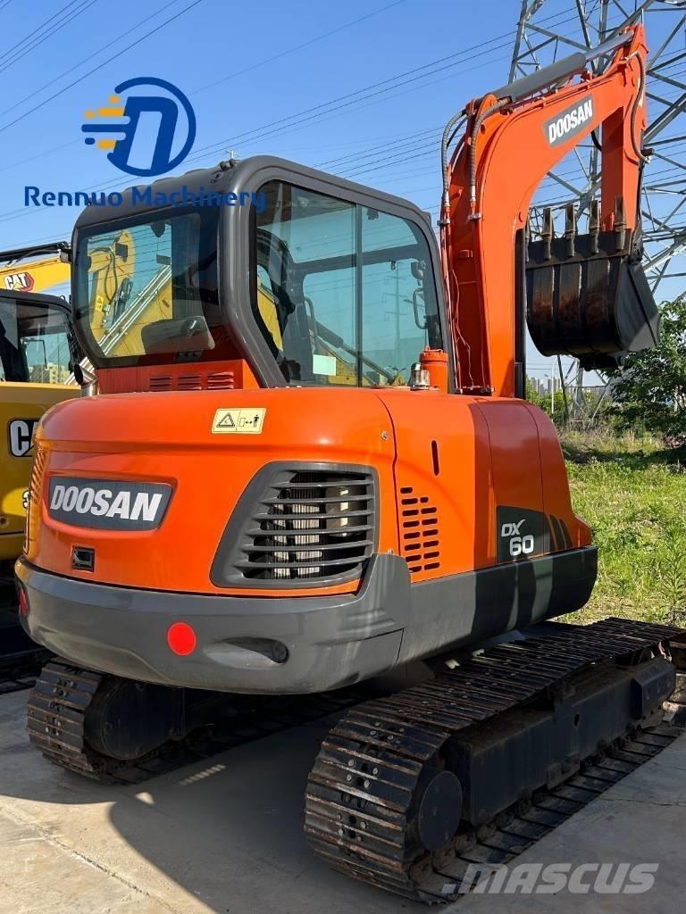 Doosan DX 60 Excavadoras de cadenas